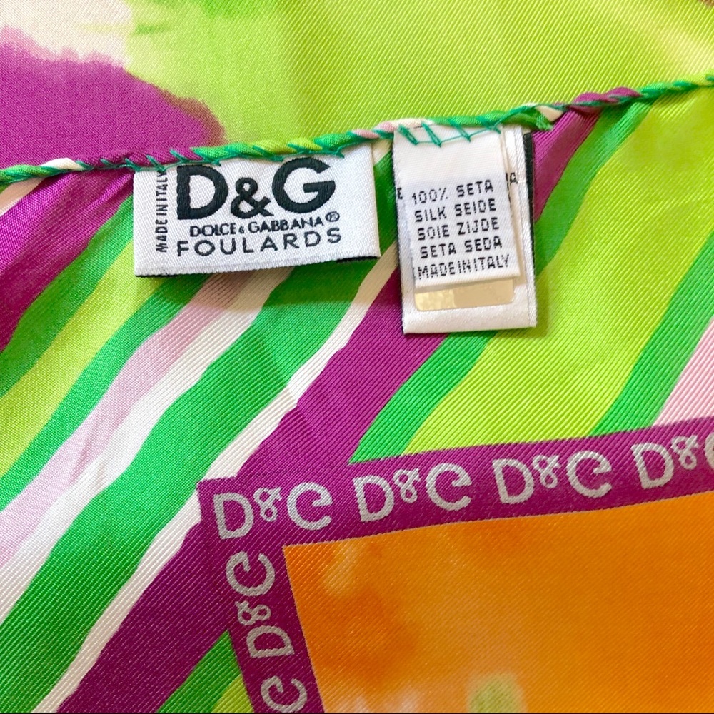 💖 D&G %100 Silk Scarf 💖